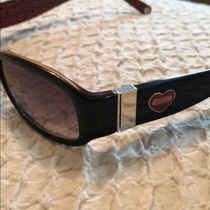 Coach sunglasses 😎